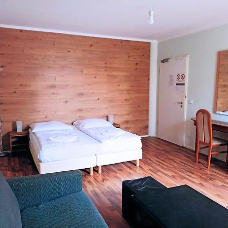 Puschkin Rooms Berlin Bagian luar foto